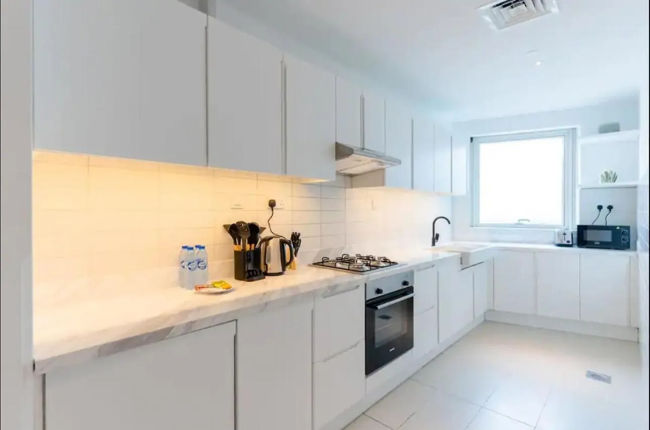 Aws Holiday Homes - Heart Of Dubai Marina Apartment